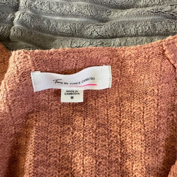 Coral sweater - Picture 2 of 2